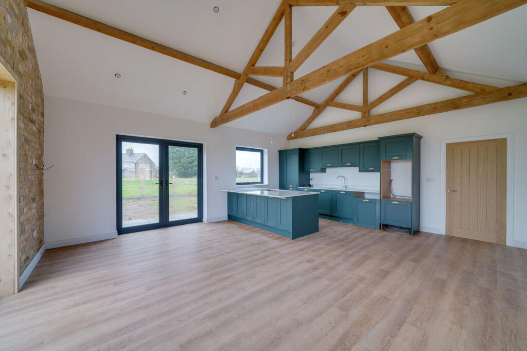 Additional image 8 of 2 The Cobblestones, New Barns Lane, Conington, Cambs