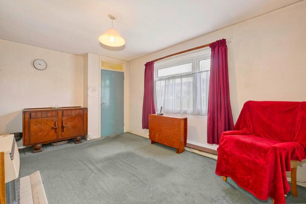 Additional image 6 of St Marys Avenue, Hailsham, BN27