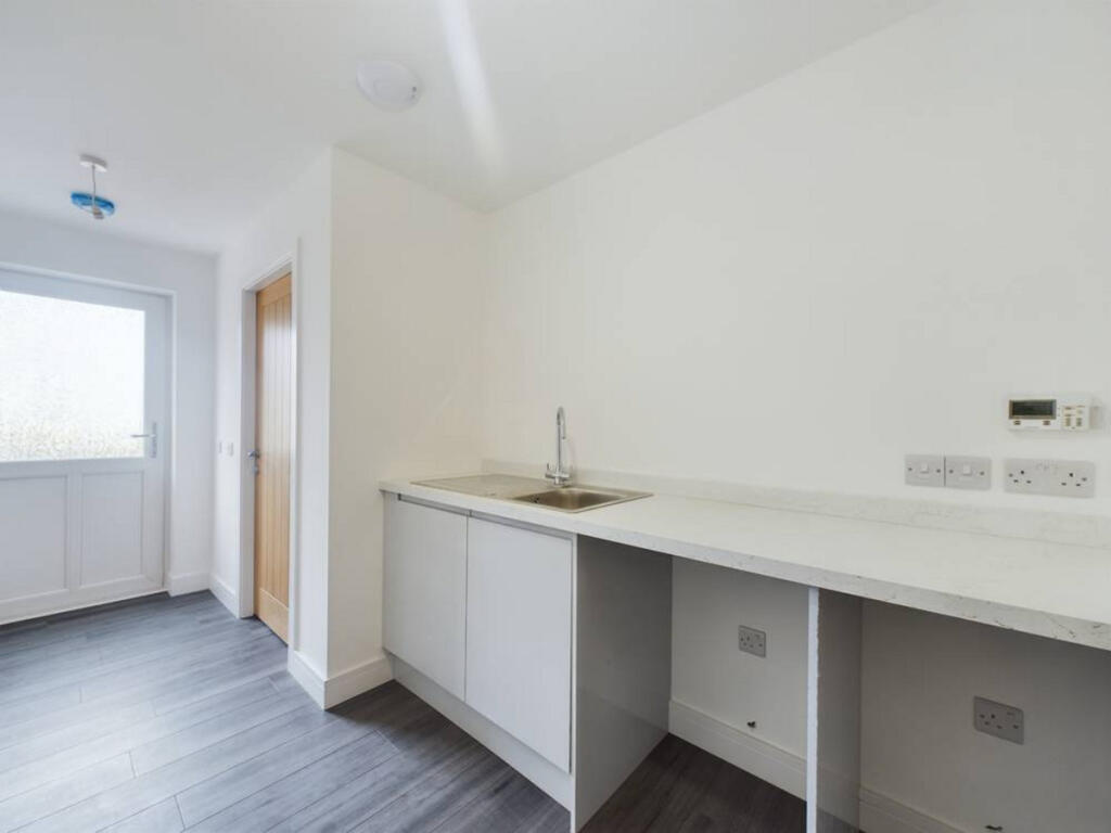 Additional image 23 of South View, Ardallie, AB42