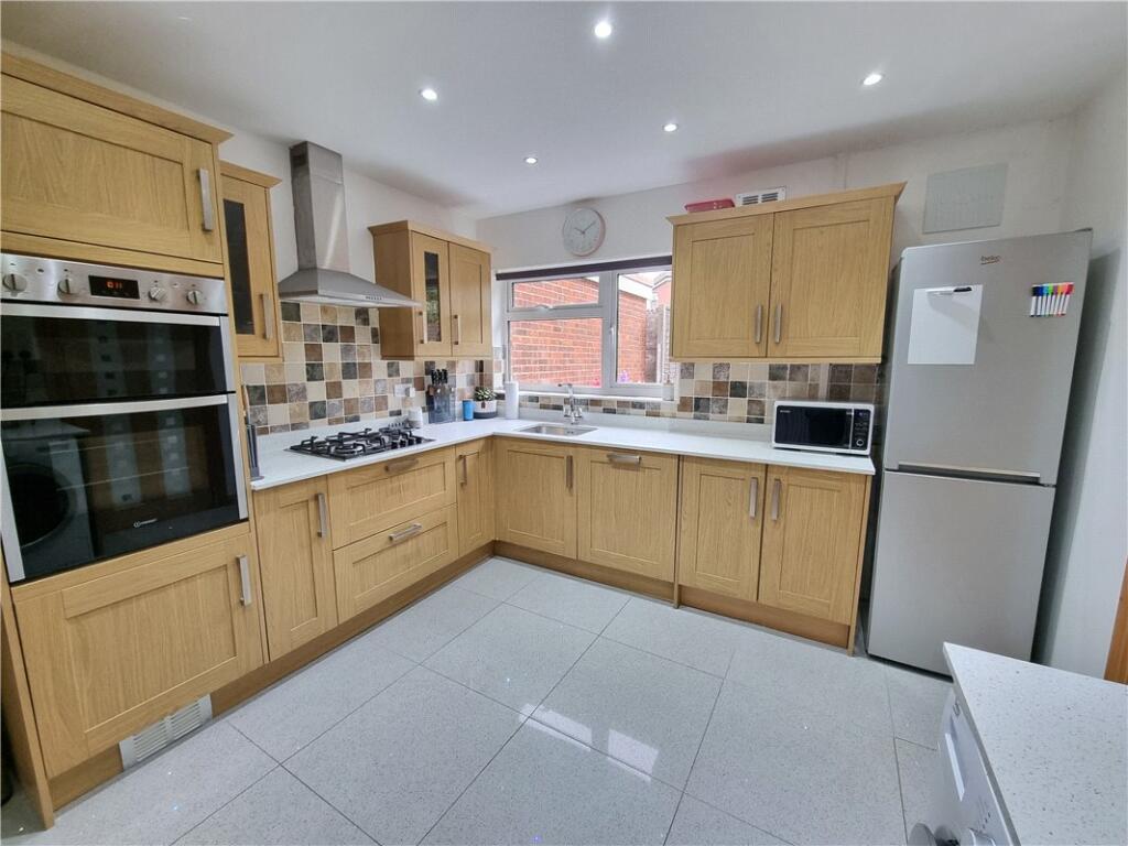 Additional image 2 of Ronfearn Avenue, St Mary Cray, Kent, BR5
