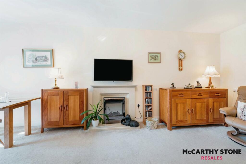 Additional image 8 of Roslyn Court, Lisle Lane, Ely, Cambridgeshire, CB7 4FA