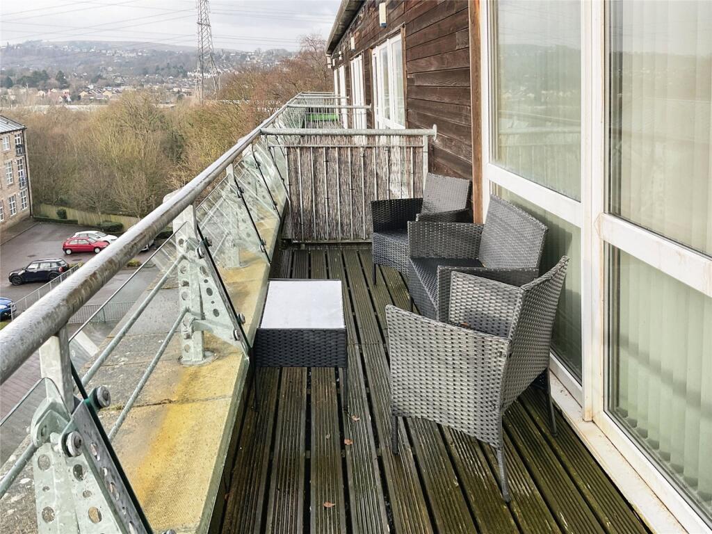 Additional image 7 of Brackendale, Bradford, West Yorkshire, BD10