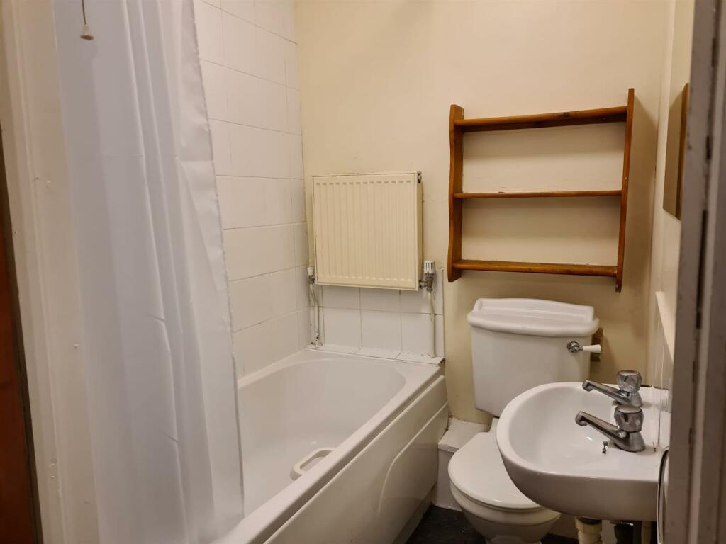 Additional image 6 of 58b Mill Road, Cambridge, CB1 2AS