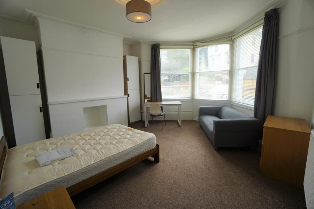 Additional image 3 of Cheltenham Road, Bristol, BS6
