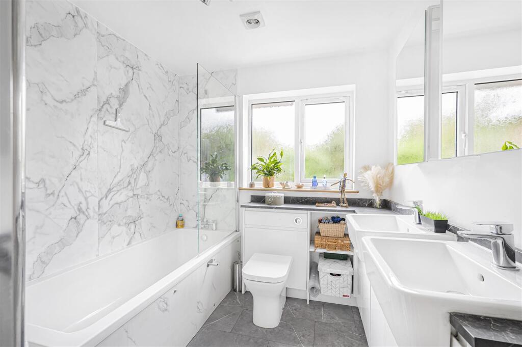 Additional image 17 of Manor Close, Seaford