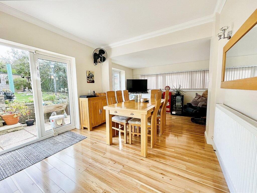 Additional image 21 of Central Avenue, Telscombe Cliffs, BN10 7NB