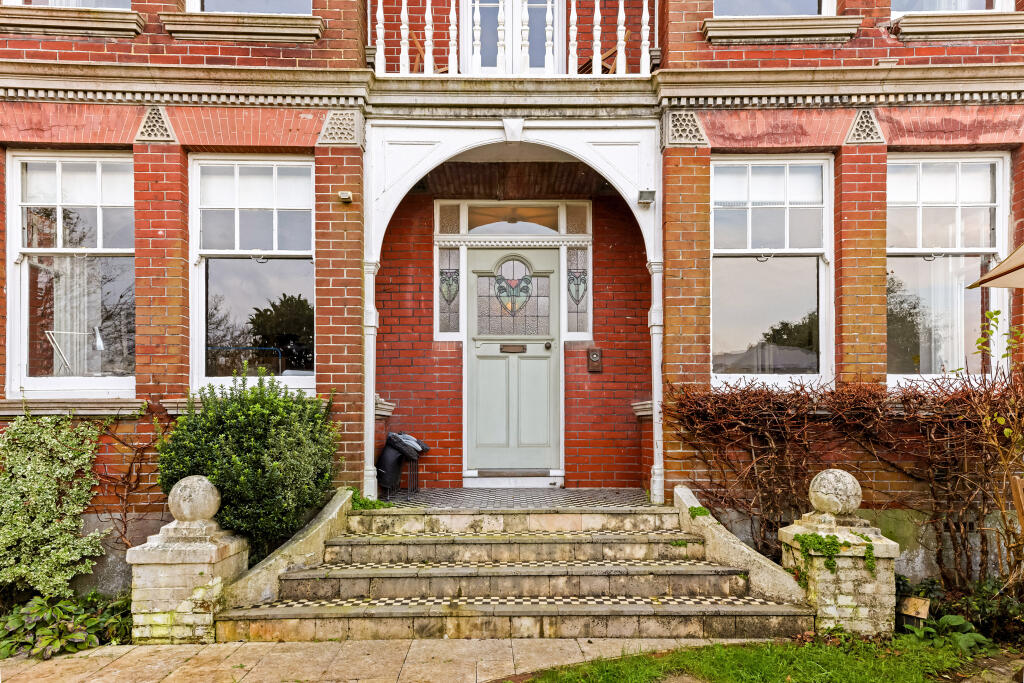 Additional image 17 of King Henrys Road, Lewes, BN7