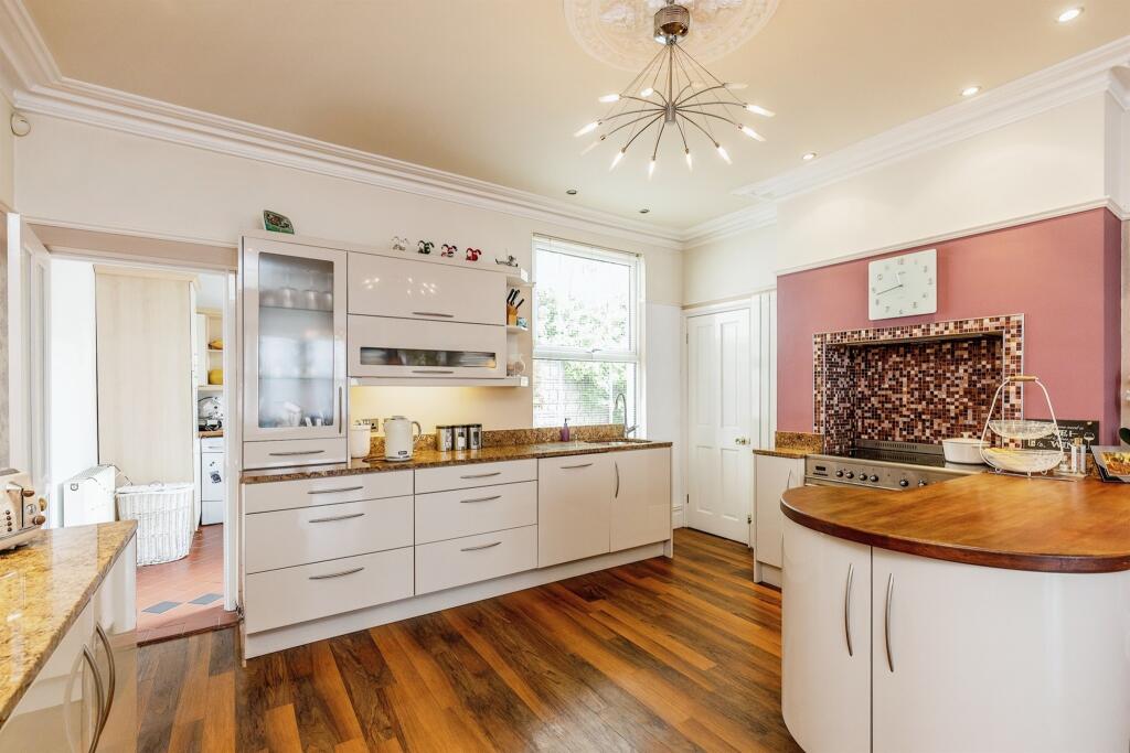 Additional image 23 of Beaconlea, Hanham, Bristol