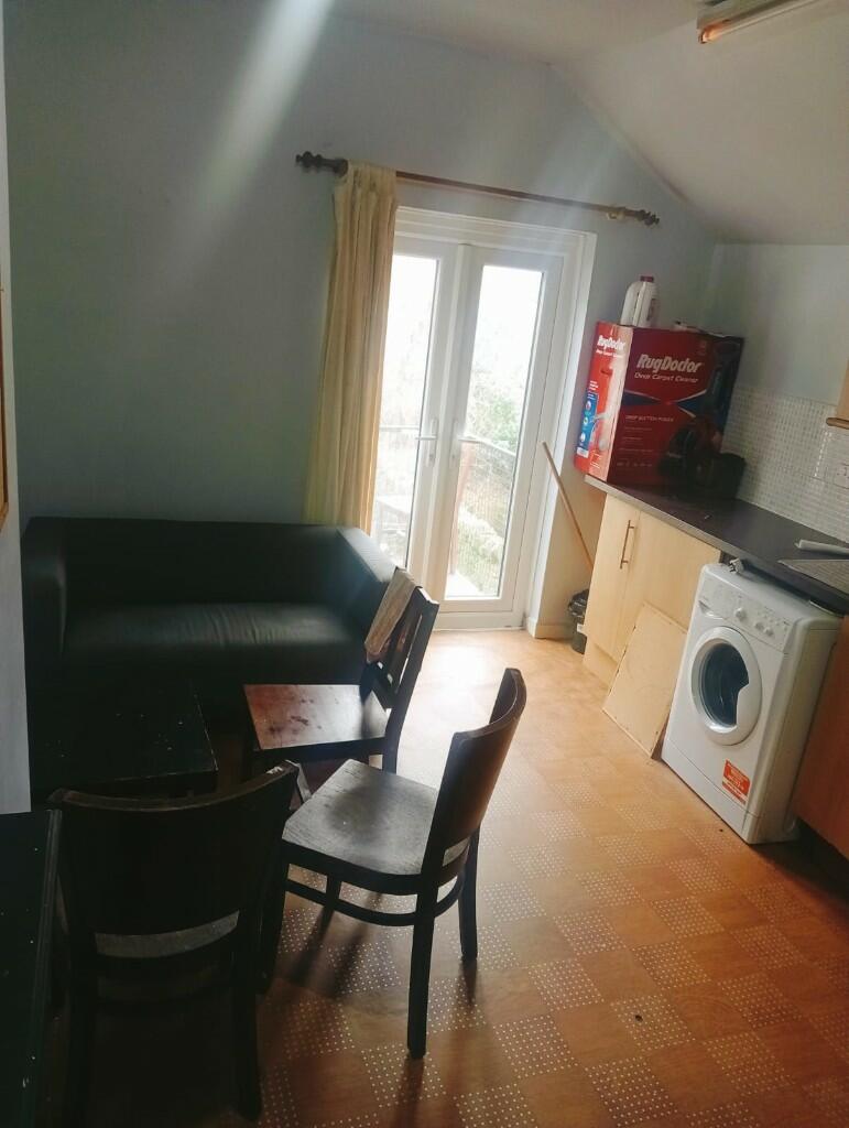 Additional image 9 of City Road, Cardiff(City), CF24