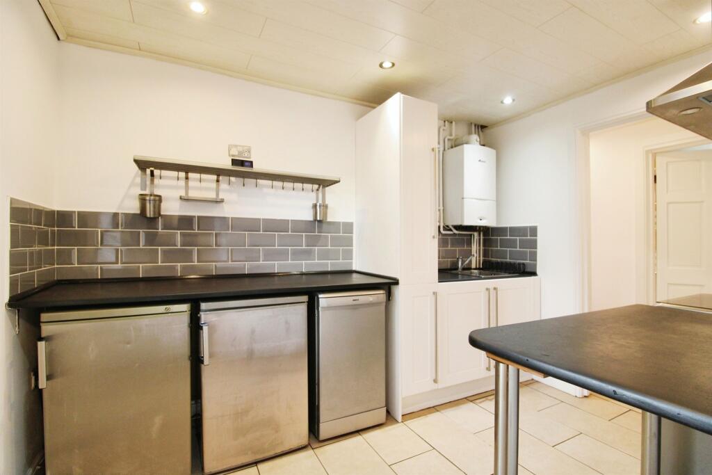 Additional image 11 of Senghenydd Road, Cardiff