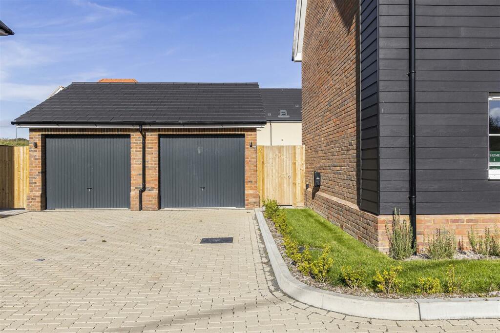 Additional image 11 of Helions Road, Steeple Bumpstead