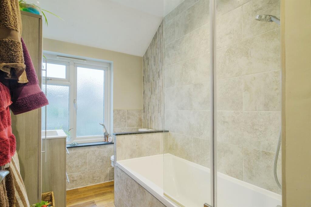 Additional image 12 of Victoria Avenue, Saffron Walden