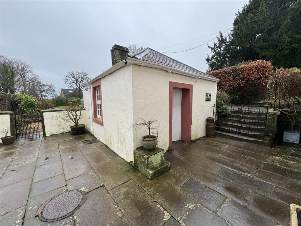 Additional image 36 of Woodend