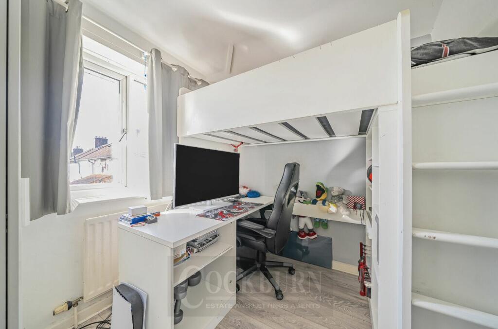 Additional image 12 of Launcelot Road, Bromley, BR1