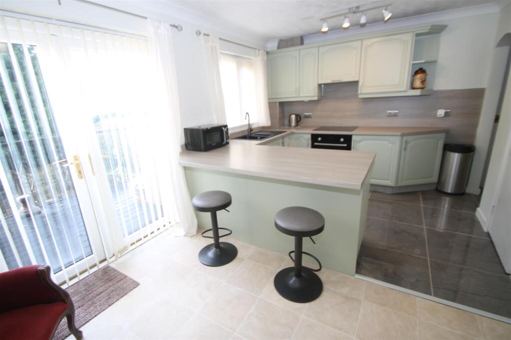 Additional image 21 of Rough Hill Drive, Rowley Regis