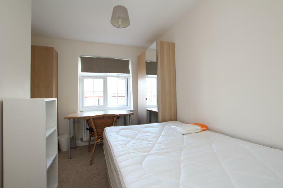 Additional image 6 of Great Clover Leaze - Cheswick Village
