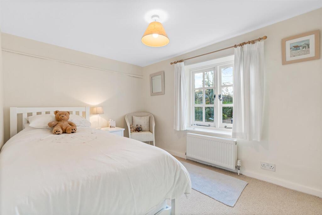 Additional image 19 of Harmer Green Lane, Welwyn