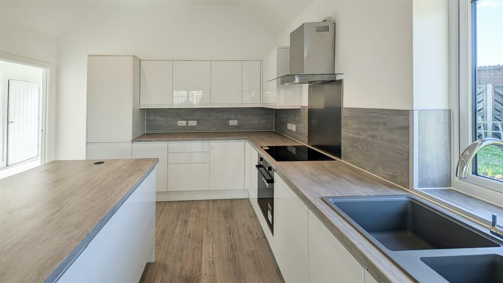 Additional image 6 of Fordham Road, Isleham