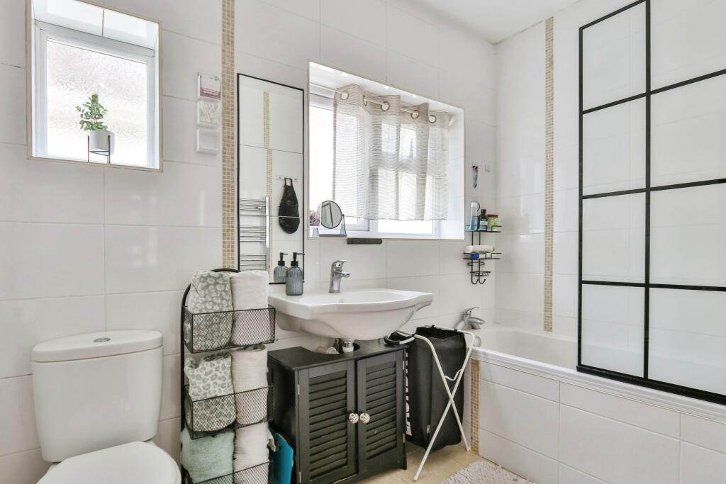 Additional image 10 of Craigmoor Avenue, Bournemouth, Dorset, BH8