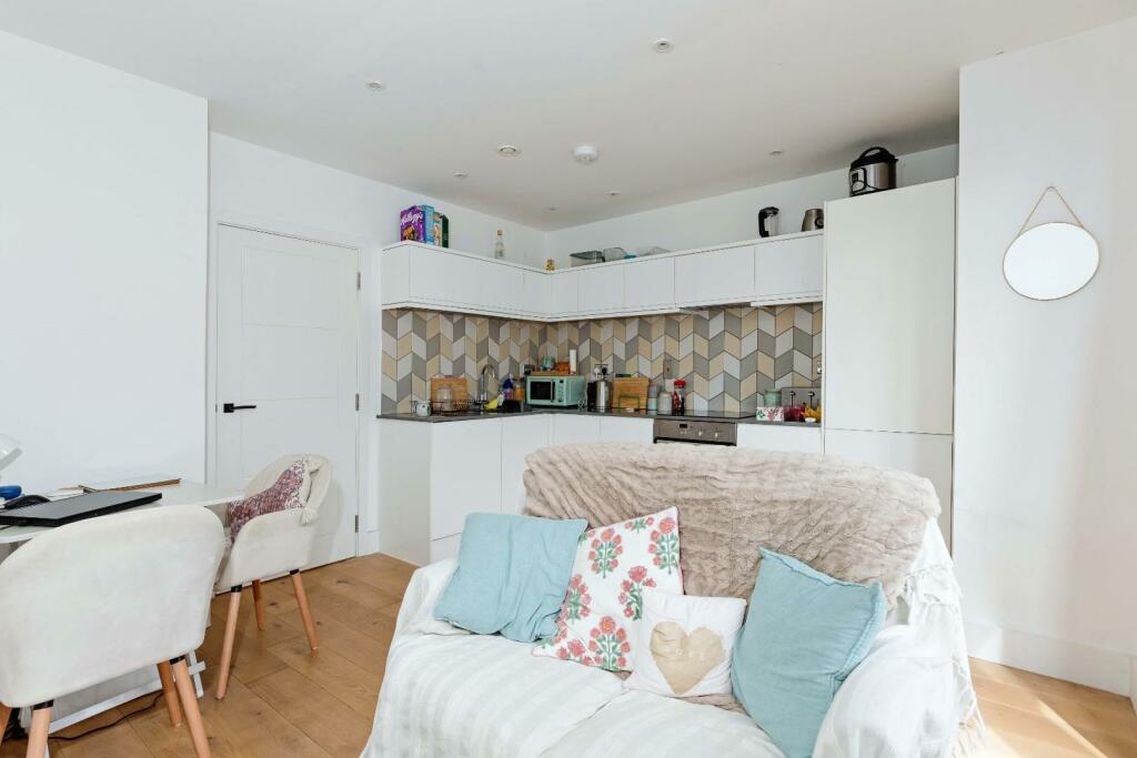 Additional image 6 of Russell Mews, Brighton