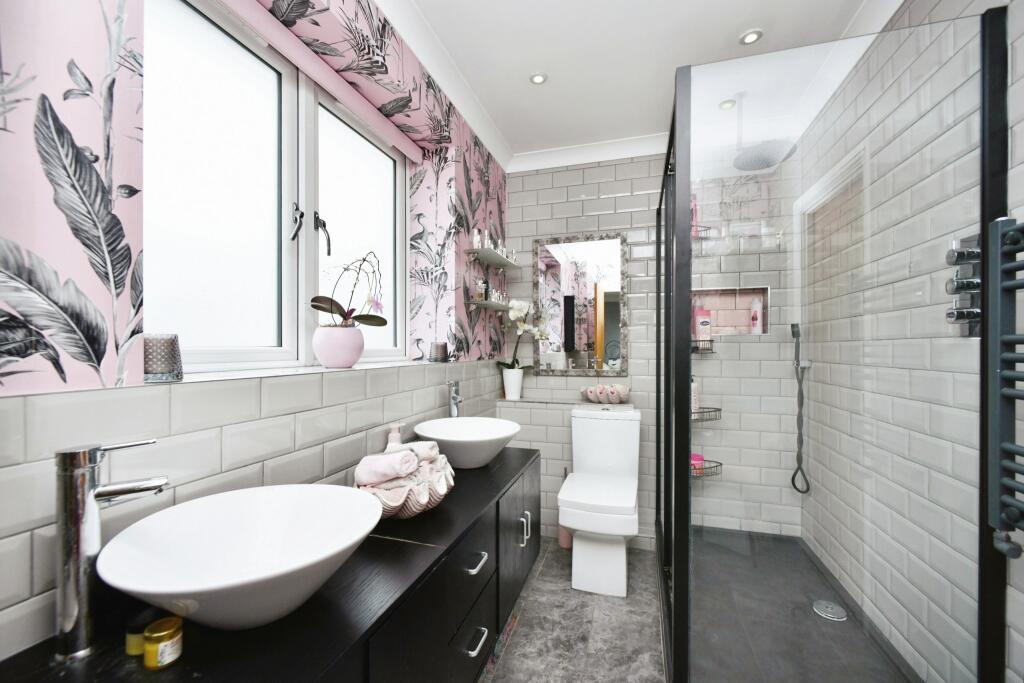 Additional image 18 of Capel Avenue, Peacehaven, BN10