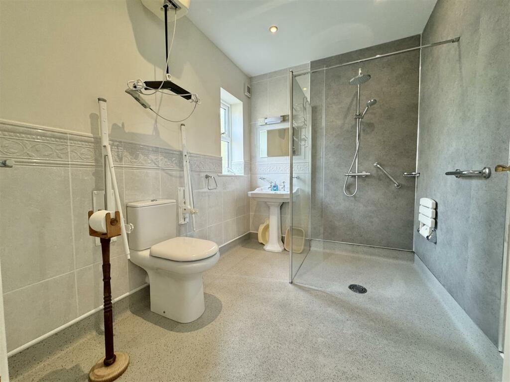 Additional image 28 of Sandwith