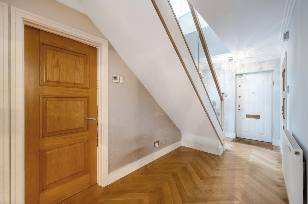 Additional image 11 of Dickens Drive, Chislehurst, KENT, BR7