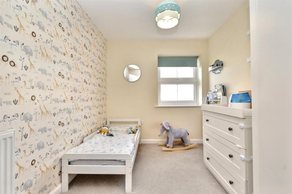 Additional image 13 of Coniston Avenue, Eastbourne