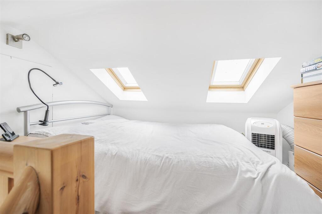 Additional image 27 of Valley Close, Newhaven