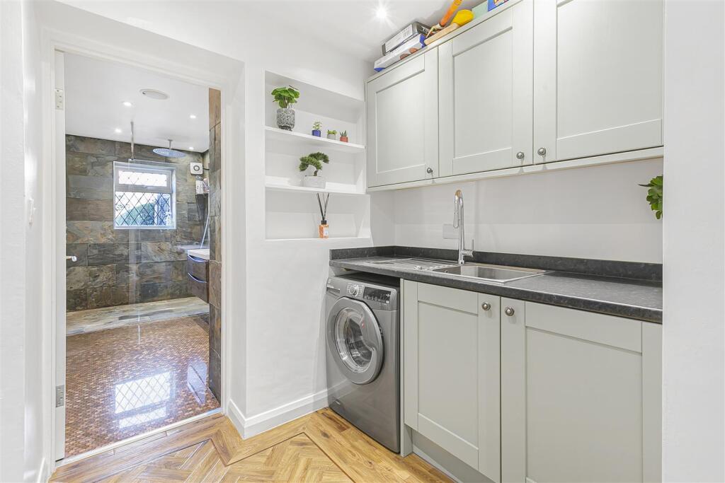 Additional image 11 of Glebe Cottages, Essendon