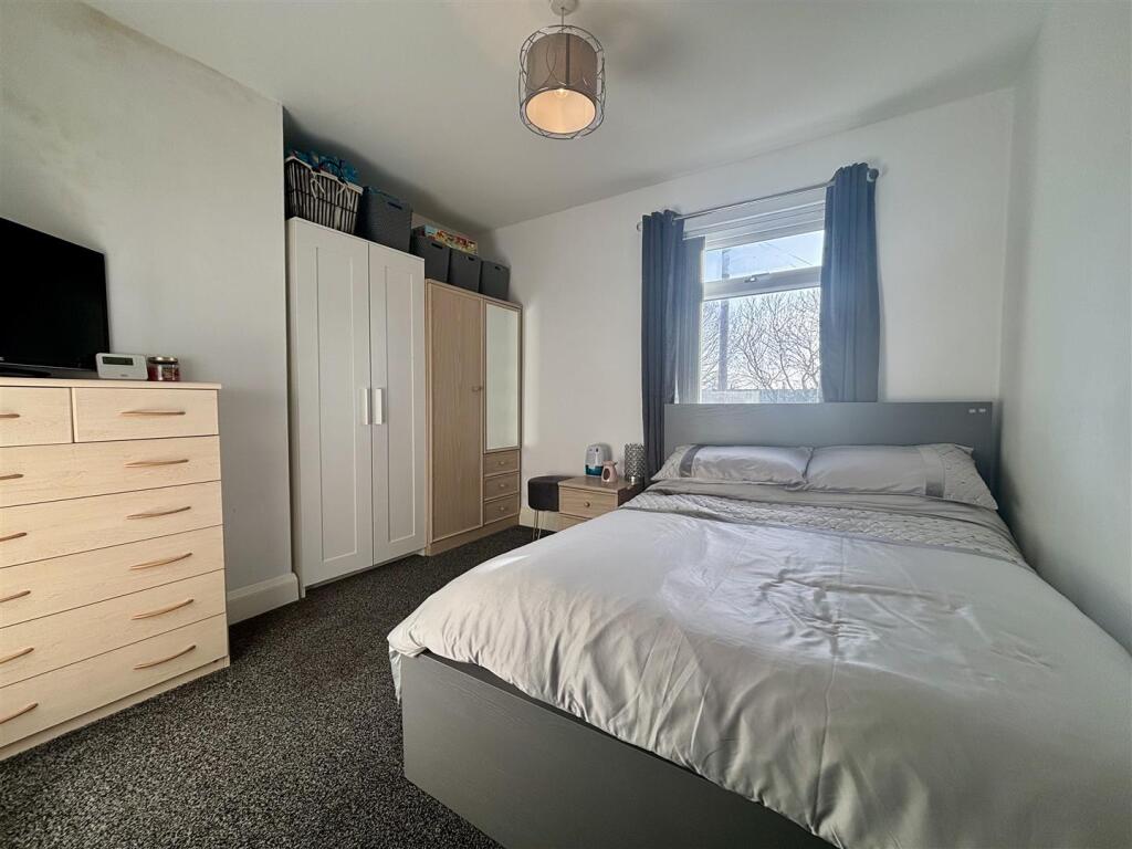 Additional image 4 of 13, Brick Row, Wyke, Bradford, BD12 9PQ