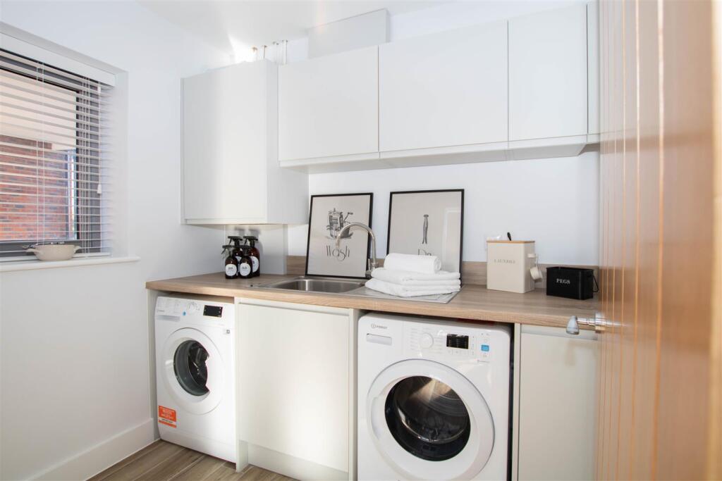 Additional image 7 of Poppy Field, Water Lane, Steeple Bumpstead