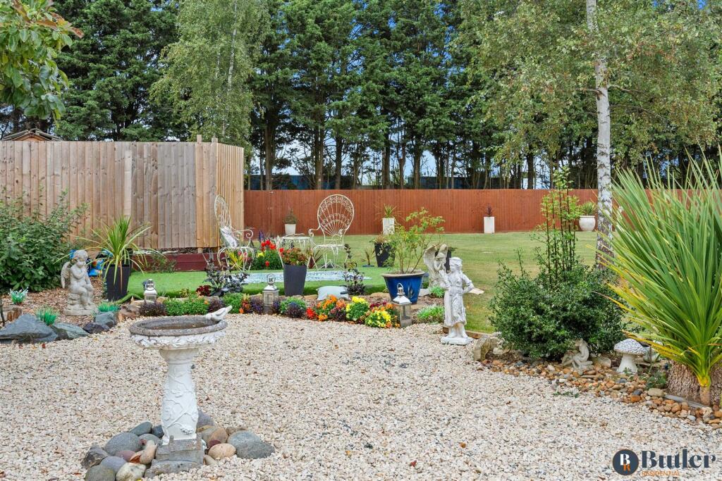 Additional image 70 of Meadow Green End, Green End, Landbeach