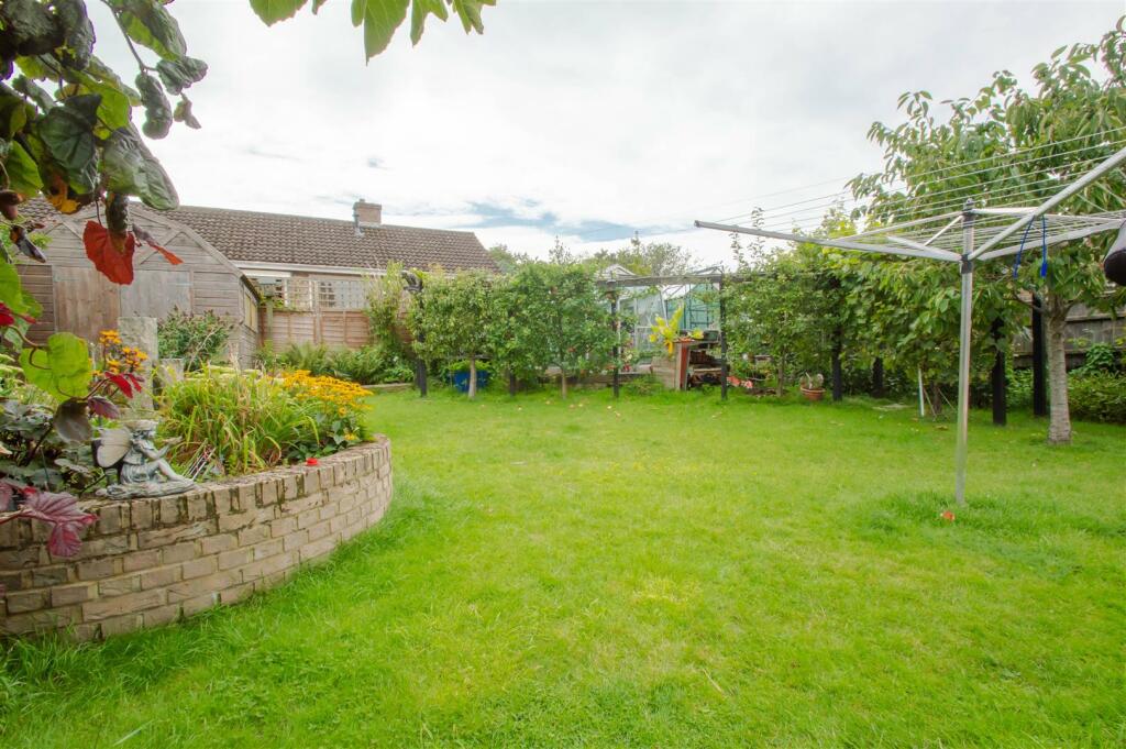 Additional image 3 of Hamlet Road, Haverhill