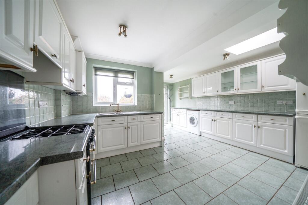 Additional image 29 of Laneside, Chislehurst