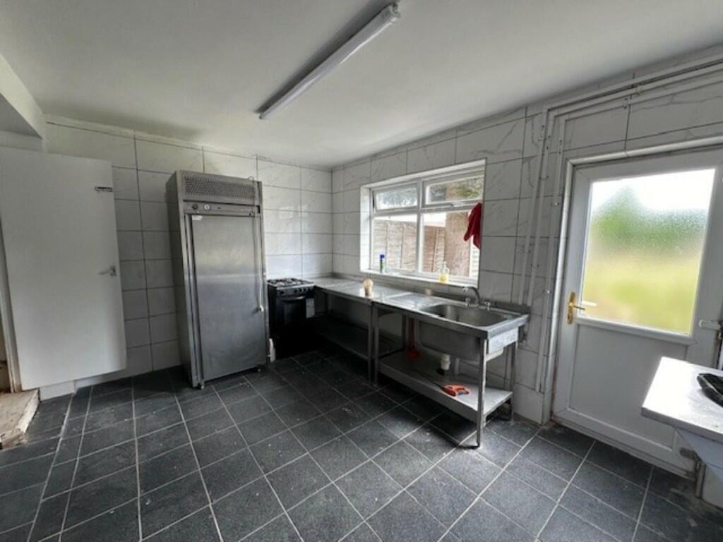 Additional image 10 of Leasehold Fish & Chip Takeaway, Alexandra Road, Halesowen, West Midlands, B63 4DA