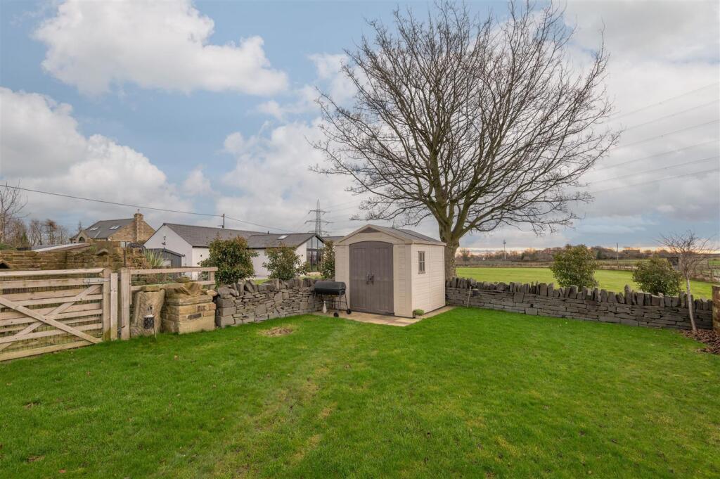 Additional image 21 of Latham Lane, Gomersal, Cleckheaton