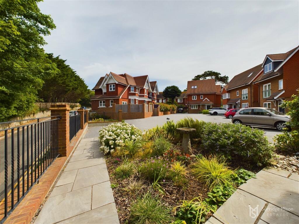 Additional image 6 of Yew Tree Court, Mill Gap Road, Upperton, Eastbourne, East Sussex, BN21