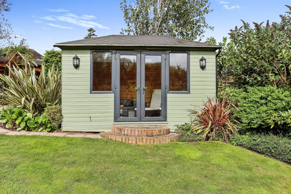 Additional image 23 of Wood Close, Lisvane, Cardiff