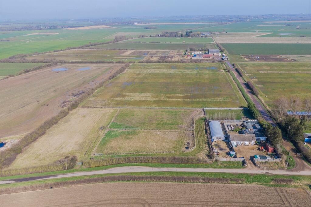 Additional image 17 of Cherrytrees, Willingham, Cambridgeshire Sat Nav CB24 5HZ