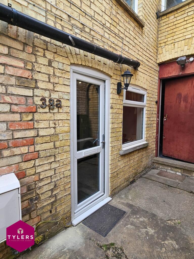 Additional image 11 of Chesterton Road, Cambridge, CB4