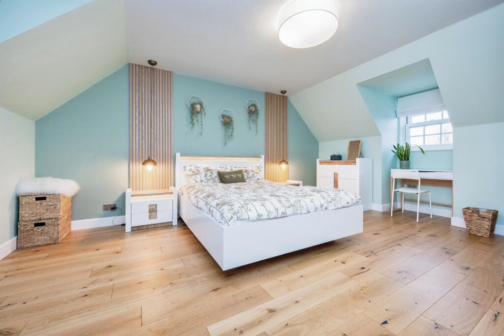 Additional image 20 of Meadowsweet Close, Lower Cambourne, Cambridge