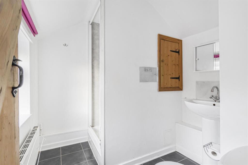 Additional image 10 of Longmeadow, Lode