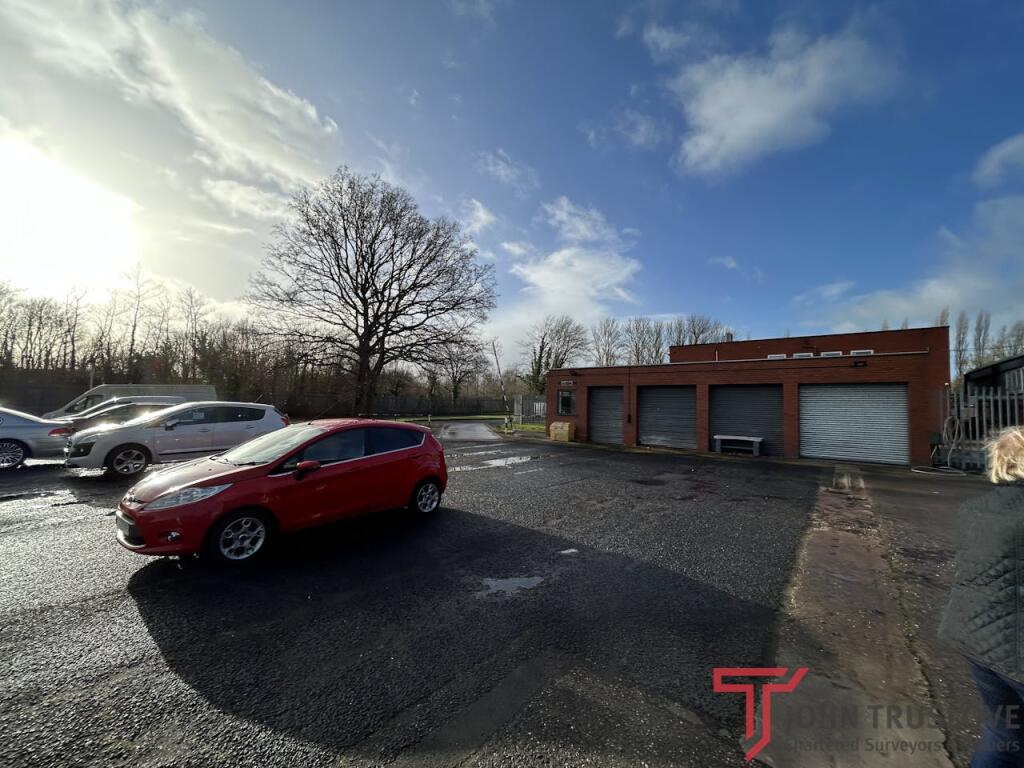 Additional image 11 of Arrow Auctions, 24 Bartleet Road, Redditch, B98 0DG