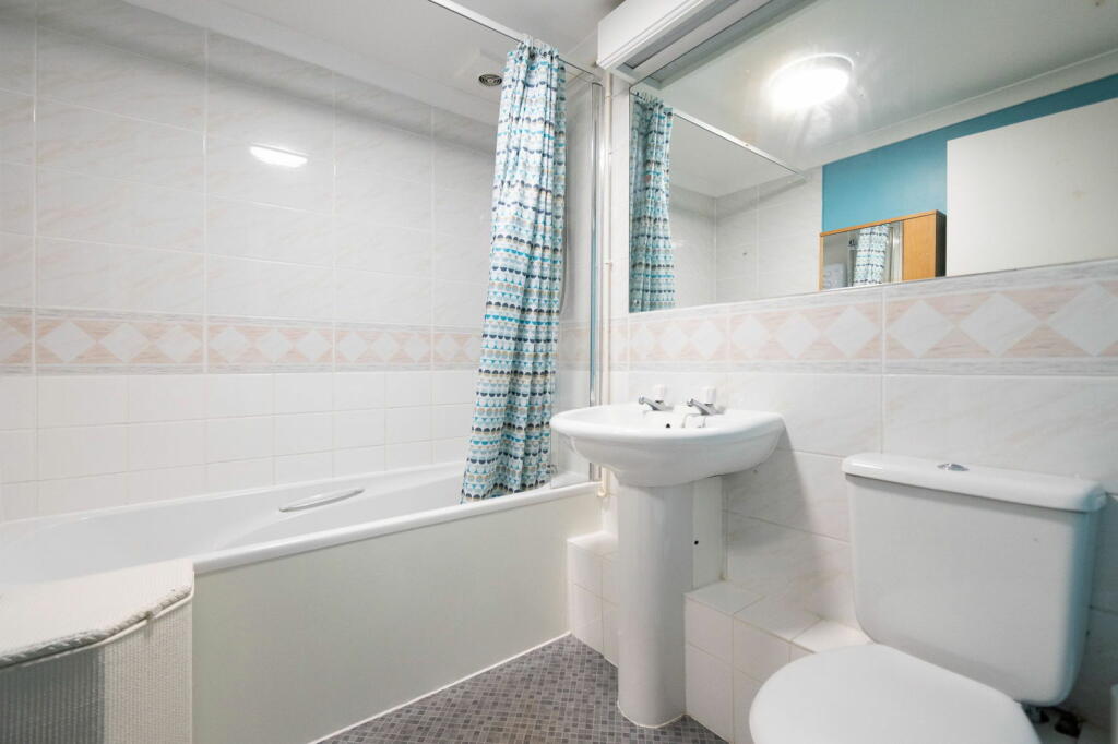 Additional image 7 of Manhattan Drive, Cambridge, CB4 1JS