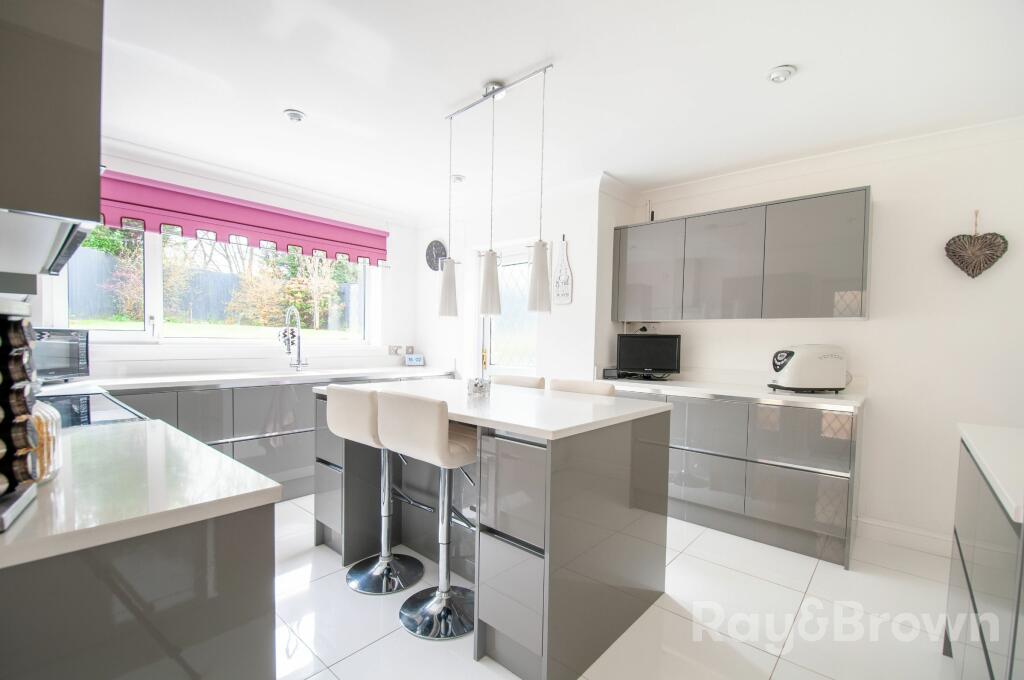 Additional image 18 of Llwyn Y Pia Road, Lisvane, Cardiff