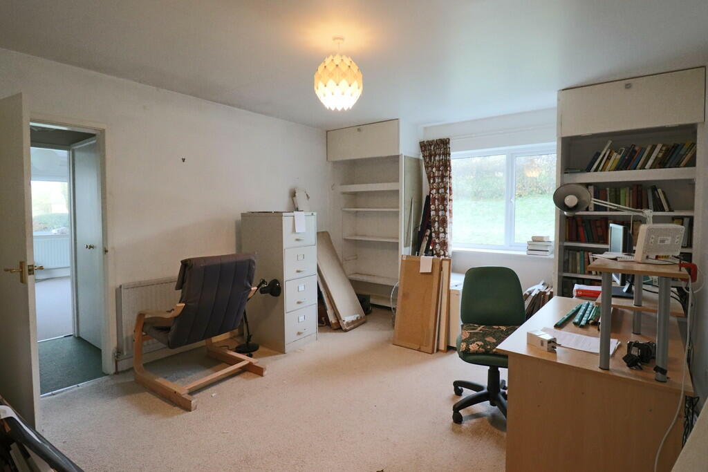 Additional image 18 of Camlann, Banks