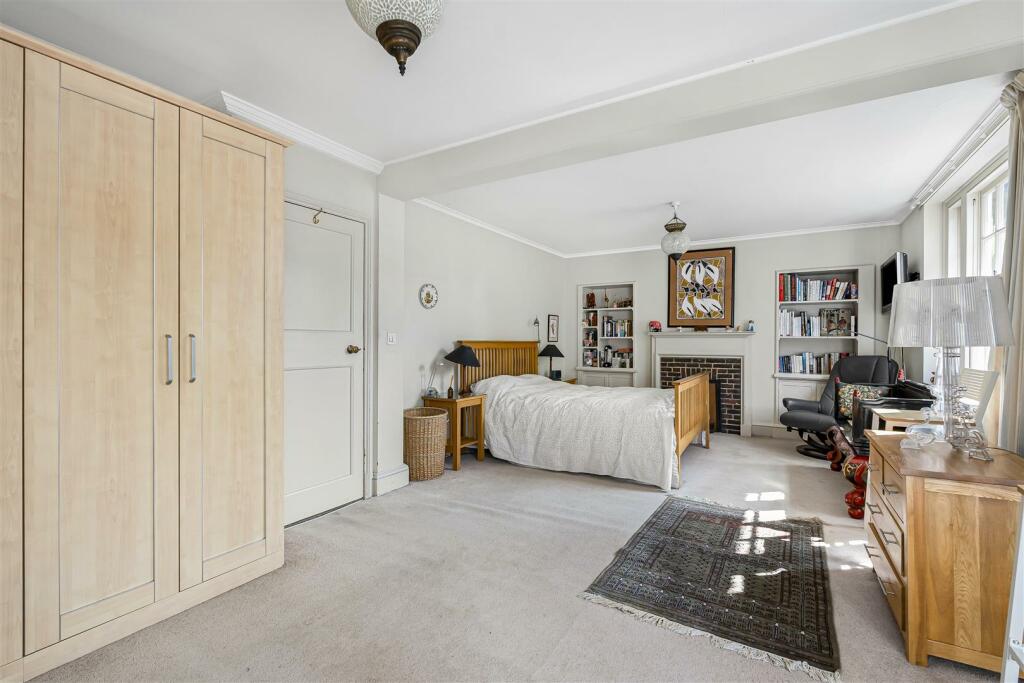 Additional image 17 of Barton Road, Cambridge
