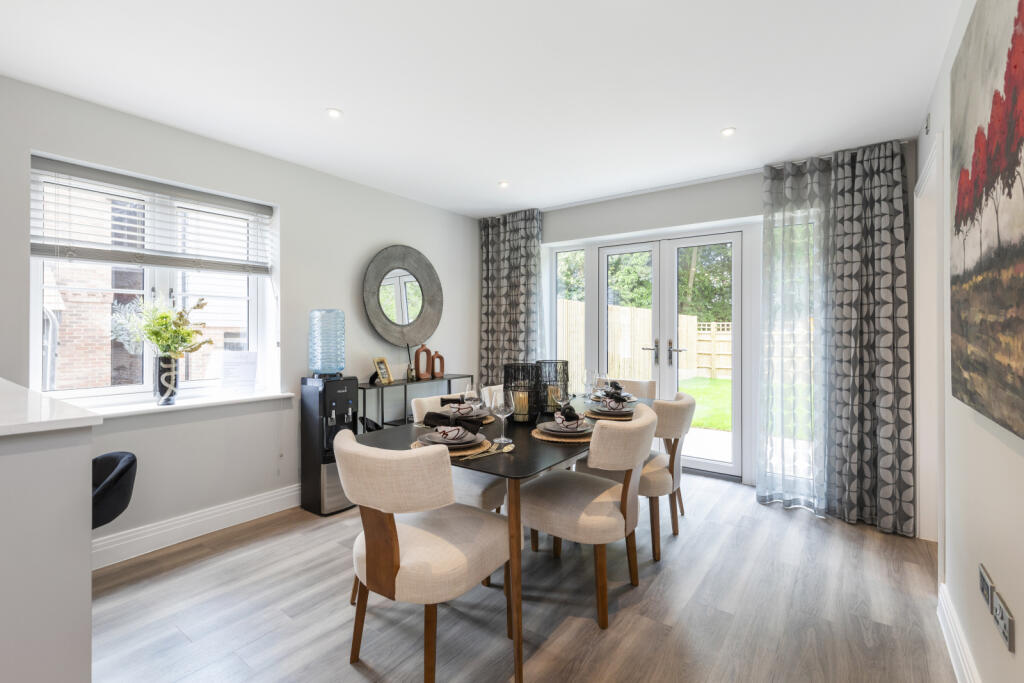 Additional image 3 of Acer Close, Frogmore, St. Albans, Hertfordshire, AL2