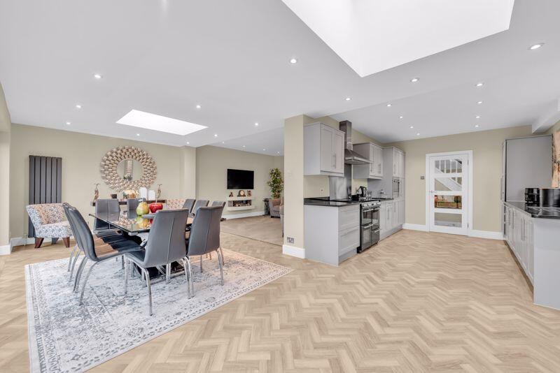 Additional image 16 of Woodlea Drive, Bromley